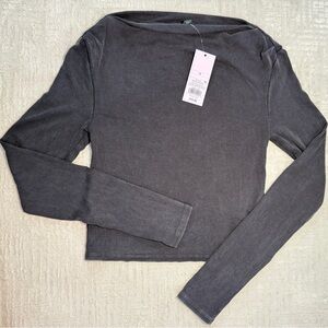 Gray Ribbed Fitted Blouse with Long Sleeves